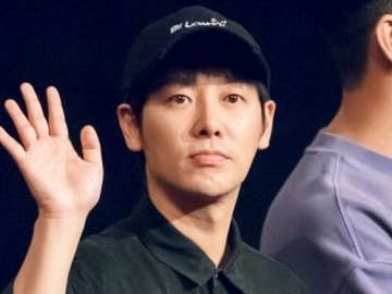 Kim Dong Wook Ungkap Kesulitan Jadi Pembawa Berita di Drama Terbaru