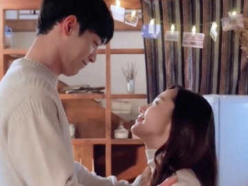 Malu-Malu, Park Min Young Puji Seo Kang Joon Tampan