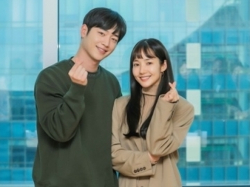 Seo Kang Joon dan Park Min Young Manis Habiskan Waktu Berdua