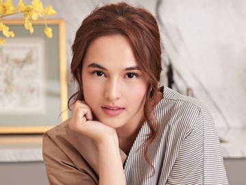 Chelsea Islan Peringati Hari Kartini dengan Ajak Hal Positif Ini, Penampilan Justru Lebih Disorot