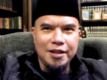  Ahmad Dhani Buat Video 'Jawaban' Ajakan Diskusi, Netter Tagih Karya Jerinx SID