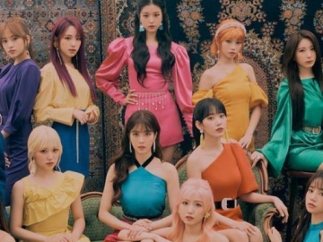 Ambil Royalti Lagu IZ*ONE dengan Nama Istrinya, CEO Pledis Entertainment Minta Maaf