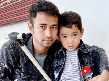 Raffi Ahmad Unggah Foto Saat Rayakan Lebaran Hari Kedua, Paras Rafathar Justru Ramai Dikomentari