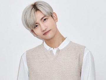  Asyik Nonton Konser Online SuJu, Changmin Bikin Heboh dengan Dandanan 'Nyekernya'