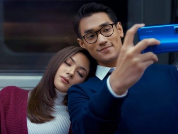 Afgan Post Foto Kenakan Jas, Jessica Mila 'Gercep' Beri Sederet Hati di Kolom Komentar