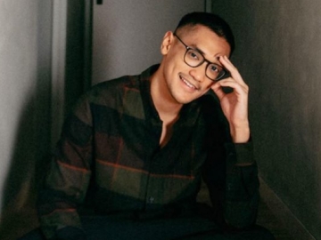 Afgan Kejutkan Penggemar dengan Nyanyi Sambil Main Piano, Netter: Bunuh Saja Aku!