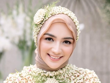 Citra Kirana Abadikan Momen Bayinya Nendang di dalam Perut, Bikin Fans Ikutan Semringah