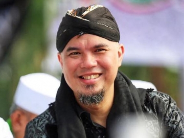 Ahmad Dhani Bikin Ricuh Gara-Gara 'Ngarep' Dul Jaelani Berjodoh dengan Putri Mulan Jameela