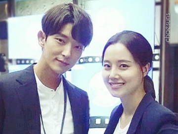 Lee Jun Ki dan Moon Chae Won Berbagi Chemistry Pasca Reuni Sebagai Suami Istri