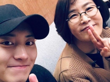 Chanyeol Bakal Tampilkan ‘Anbu’ di Panggung Bareng Lee Sun Hee