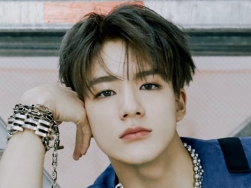 Foto Masa Kecil Jeno NCT Dream Ini Bukti Telak Bantah Tudingan Operasi Plastik 