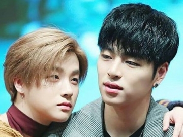 Junhoe dan Jinhwan iKON Kecelakaan, YG Entertainment Kabarkan Kondisi Terkini Sang Idol