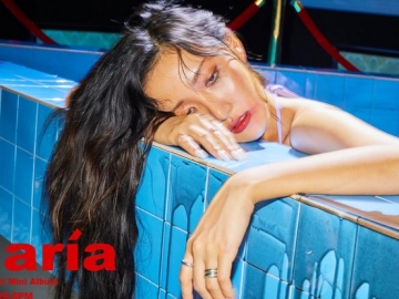 Tampil Seksi Sambil Pamer Kulit Eksotis di Majalah, Kecantikan Hwasa Disebut Punya Standar Sendiri