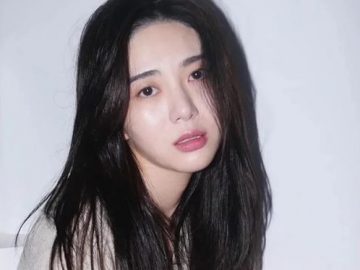 Kwon Mina Eks AOA Nonaktifkan Akun Instagram