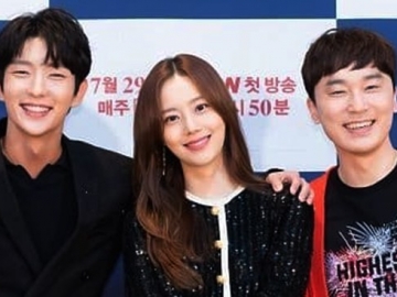 Moon Chae Won Selidiki Pertemuan Lee Jun Ki dan Seo Hyun Woo Cs di 'Flower of Evil'