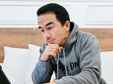 Joe Taslim Trending Topic Gara-gara Potret Pakai Hanbok di 'The Swordsman' Tersebar