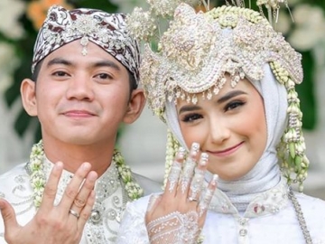 Komentari Kemesraan Dinda Hauw dengan Rey Mbayang, Istri Rizki DA Diserbu Suntikan Semangat