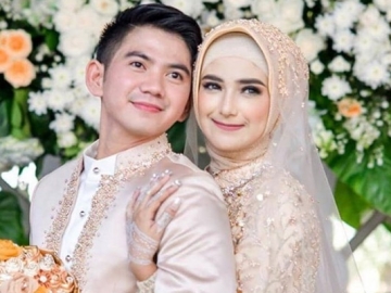 Istri Rizki DA Sigap Tutupi Dada yang Terbuka Saat Bacakan Komentar Netizen, Kok Malah Dihujat?