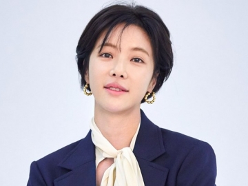 Gugat Cerai Suami, Hwang Jung Eum Bicara Soal Cinta Usai Bintangi 'To All The Guys Who Loved Me'