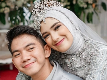 Ngumpul Bareng Teman, Istri Rizki DA Tampil Ceria Hingga Bikin Puisi Unik Malah Ramai Disindir 