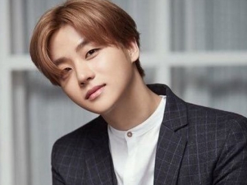 Rayakan Anniversary iKON ke-5, Fans Jinhwan Lakukan Beri Batuan ke Korban Banjir dan Angin Topan