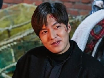Terhalang Masker, 'Aib' Lee Min Ho Saat Minum Terungkap Bikin Heboh