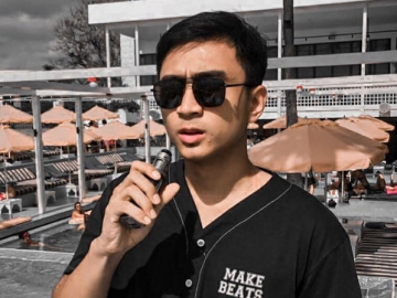 Lutfi Agizal Dibilang Tak Waras Netizen Usai Modifikasi Kata 'Anjay' Kala Review Odading