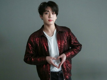  Tampil dengan Rambut Dikuncir dan Baju Terawang, Jungkook Jadi Trending di AS Kalahkan Acara NBA