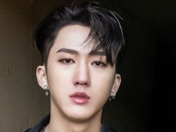 Changbin Stray Kids Beri Kejutan Rilis Single 'Cypher'