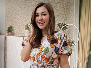 Tampil Simpel Bernilai Ratusan Juta, Nisya Disinggung Soal Numpang di Rumah Raffi Ahmad Lagi