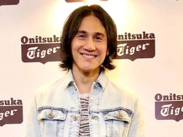 Vino Bastian Klarifikasi Soal Akun YouTube Pakai Namanya, Malah Didesak Lakukan Ini