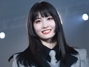 Takut ‘Dikacangin’, Momo Gugup Saat Kirim Chat ke Grup TWICE