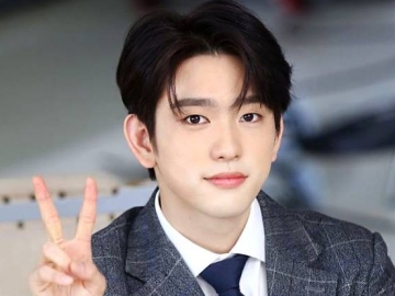 Promosikan Comeback GOT7 di Medsos, Jinyoung Malah Jadi Malu Karena Ini