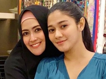 Unjuk Kedekatan dengan Naysila Mirdad, Meggy Wulandari Balas Menohok Netter Julid Soal Popularitas