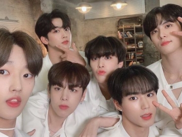 Boyband Rookie WEi Akhirnya Umumkan Nama Fandom Resminya