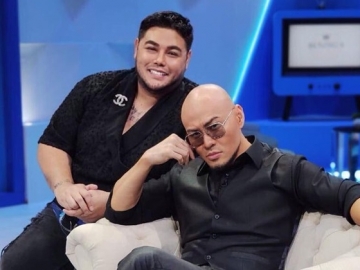 Tak Mau Kalah, Ivan Gunawan Bikin Billboard Jumbo Langsung Ditanggapi Deddy Corbuzier Begini