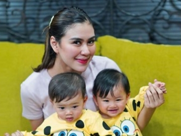 7 Selebriti Indonesia Dikaruniai Bayi Kembar Pengantin, Gemas!