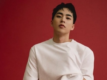 Perdana Tampil di Pemotretan Usai Wamil, Xiumin Bicara Soal Makna Fans dan EXO