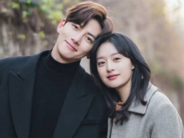 Jadi Pasangan di ‘Lovestruck in the City’, Ji Chang Wook Puji Kim Ji Won Cantik