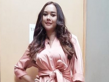 Aura Kasih Sindir Menohok Usai Eryck Amaral Sebut Tak Perlu Buktikan Kerinduan ke Putri