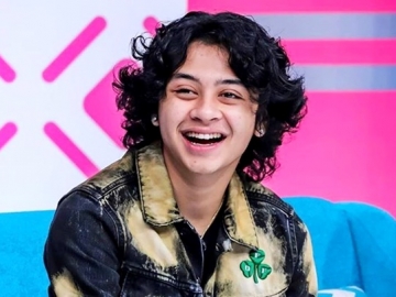 Bikin Fans Baper, Bastian Steel Bagikan Video TikTok Perdana Bareng Sitha Marino