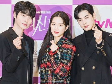 Moon Ga Young, Cha Eun Woo dan Hwang In Yeop Kompak Pantau Akting di 'True Beauty'