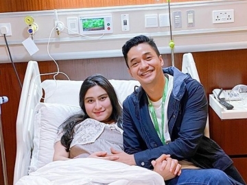 Awal Tahun 2021, Pasangan Adly Fairuz dan Angbeen Rishi Dikaruniai Anak Pertama