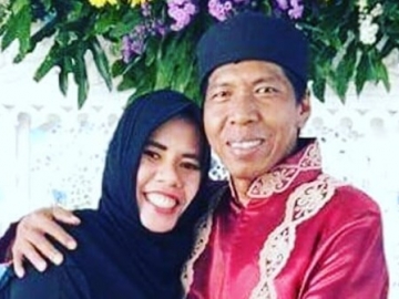 Pajang Foto Bareng Keluarga Besar Termasuk Kiwil, Rohimah Buka Suara Usai Ramai Dikira Sudah Rujuk