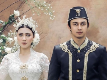 Bentuk Undangan Bikin Salfok, Tanggal Pernikahan Felicya Angelista dan Caesar Hito Ikut Terungkap