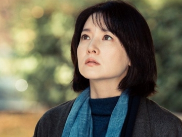 Dijepret Terlihat Nangis di Pemakaman Jung In, Agensi Lee Young Ae Beri Klarifikasi