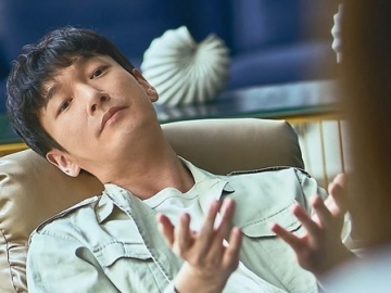 Bintangi 'Sisyphus: The Myth' Bareng, Cho Seung Woo Puji Park Shin Ye Aktris yang Penuh Ketulusan