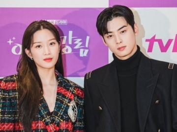 BTS Cha Eun Woo ASTRO dan Moon Ga Young di 'True Beauty' Dinilai Bak Dunia Milik Berdua, Baper!