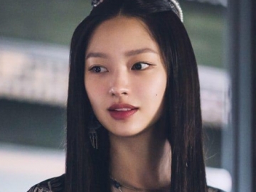 Choi Yoo Hwa Jadi Wanita Misterius dan Manipulatif di 'River Where The Moon Rises'