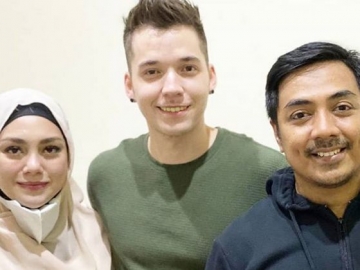 Stefan William Disebut Tak Senang Celine Evangelista Berhijab, Ustaz Riza: Dia Malah Suka